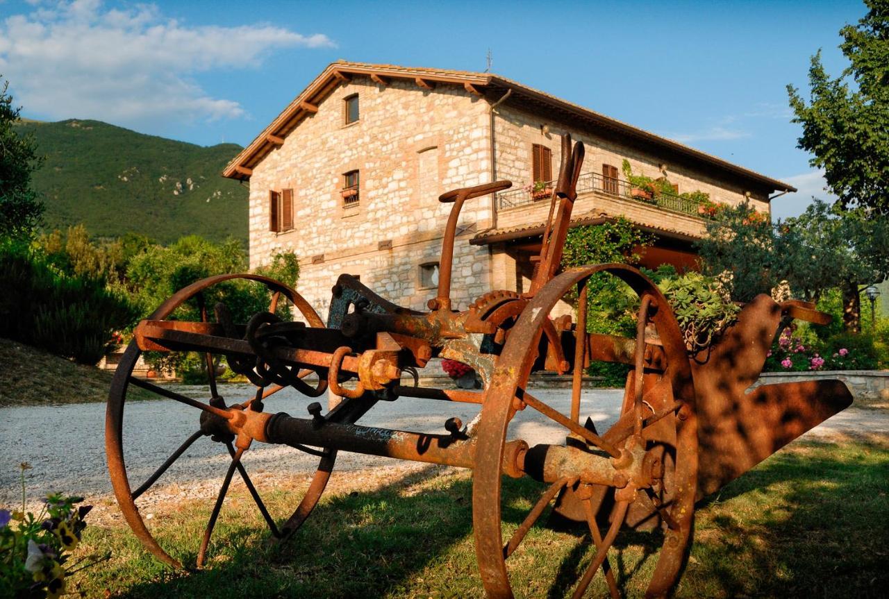 Passaggio di Assisi Agriturismo Il Giardino Dei Ciliegi מראה חיצוני תמונה