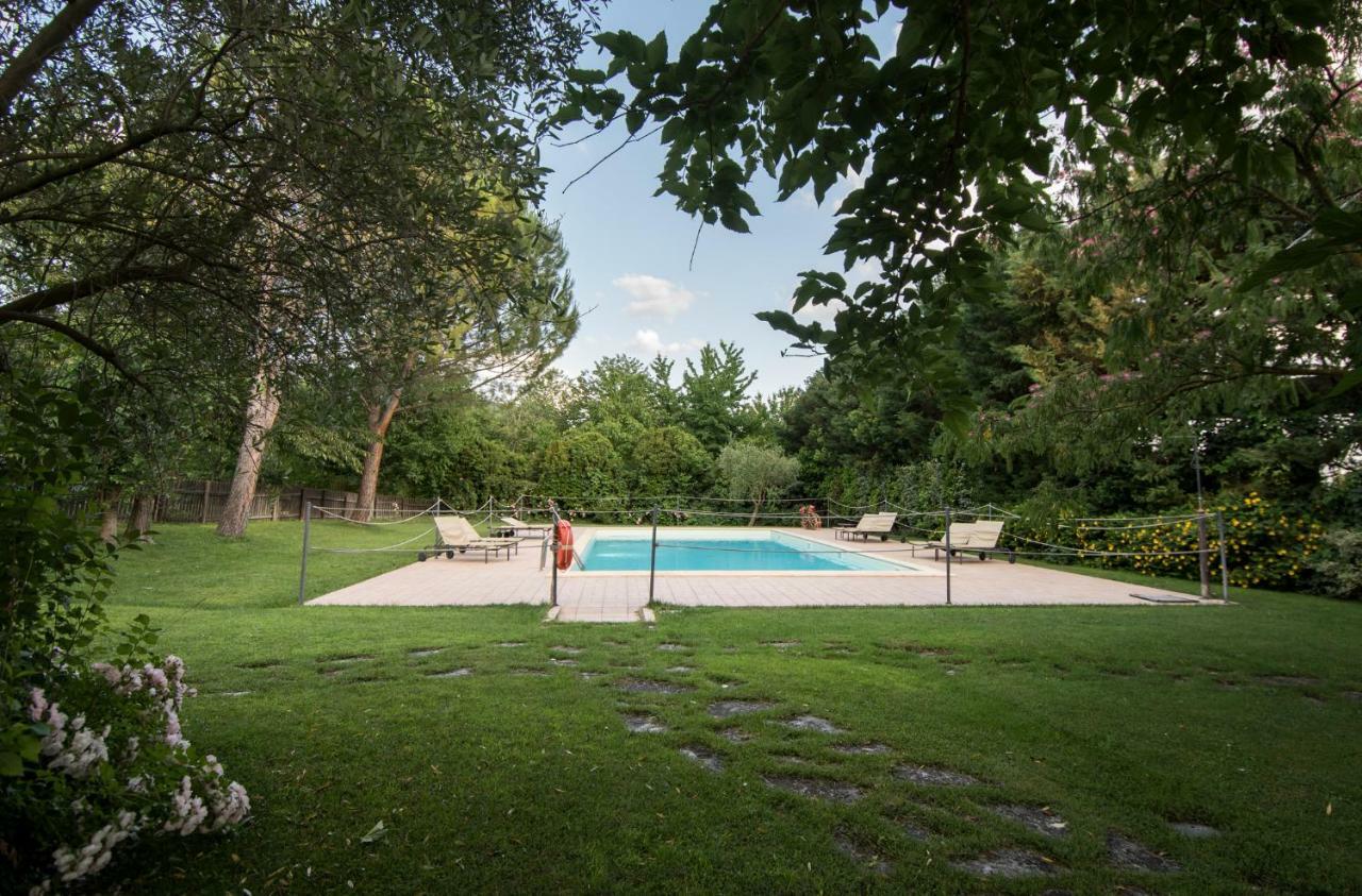 Passaggio di Assisi Agriturismo Il Giardino Dei Ciliegi מראה חיצוני תמונה