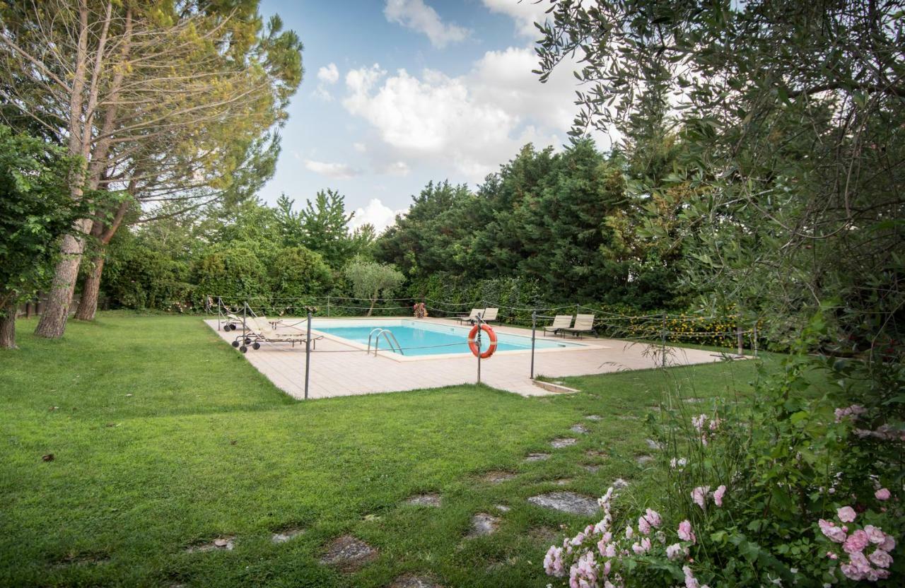 Passaggio di Assisi Agriturismo Il Giardino Dei Ciliegi מראה חיצוני תמונה