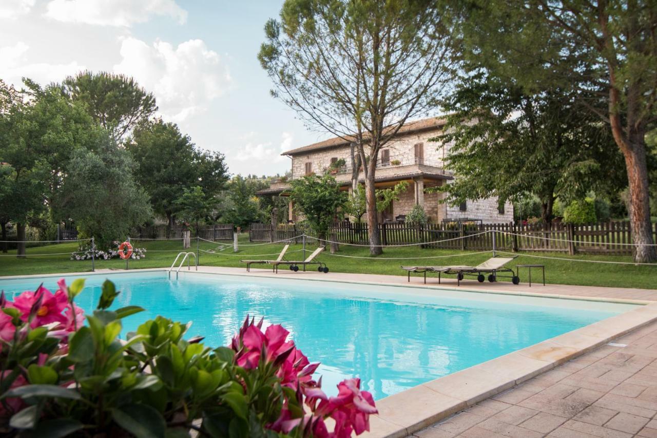 Passaggio di Assisi Agriturismo Il Giardino Dei Ciliegi מראה חיצוני תמונה